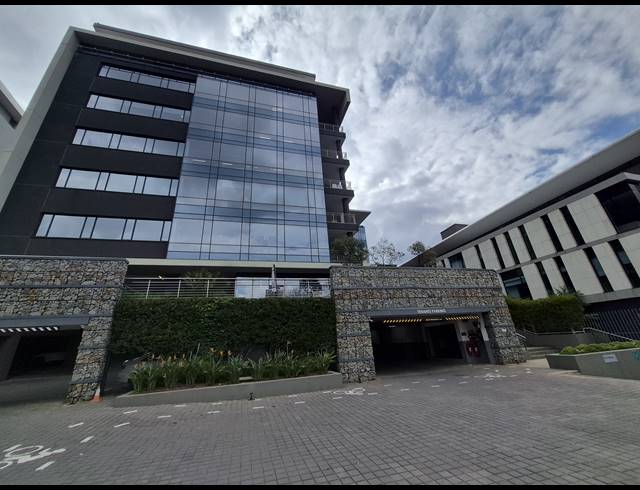 1,282M² OFFICE TO LET IN SANDTON CENTRAL